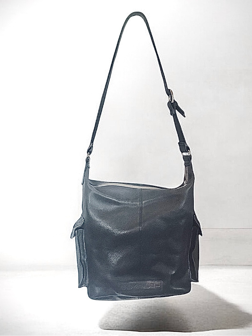 Vintage Fossil Black Pebbled Leather Shoulder Hobo Style Bag